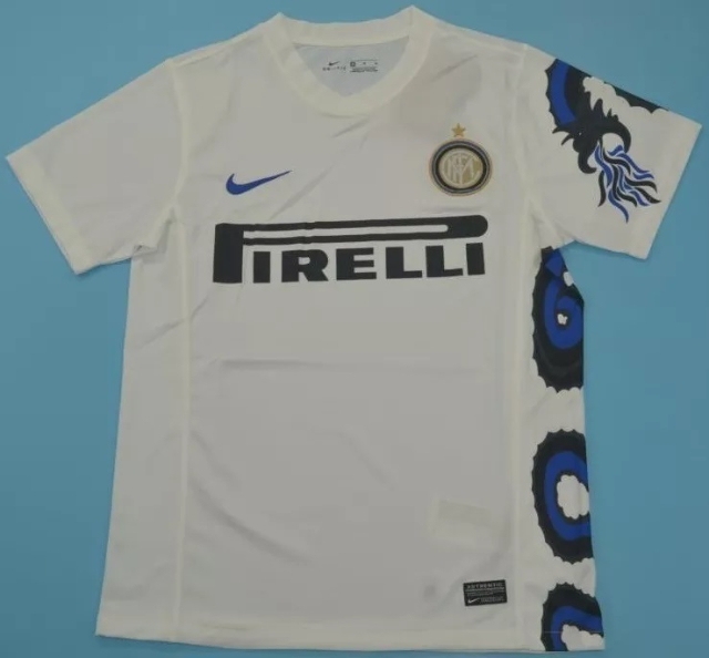 Camisa Da Inter De Milão 2010 CAMISA RETRÔ INTER DE MILÃO (ITÁLIA) 2010 / 2011 - UNIFORME 2 por R$159,99