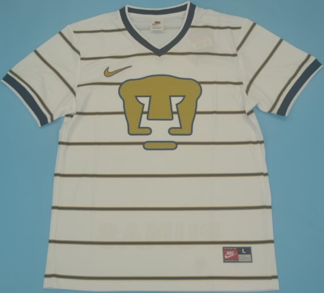 pumas uniforme retro